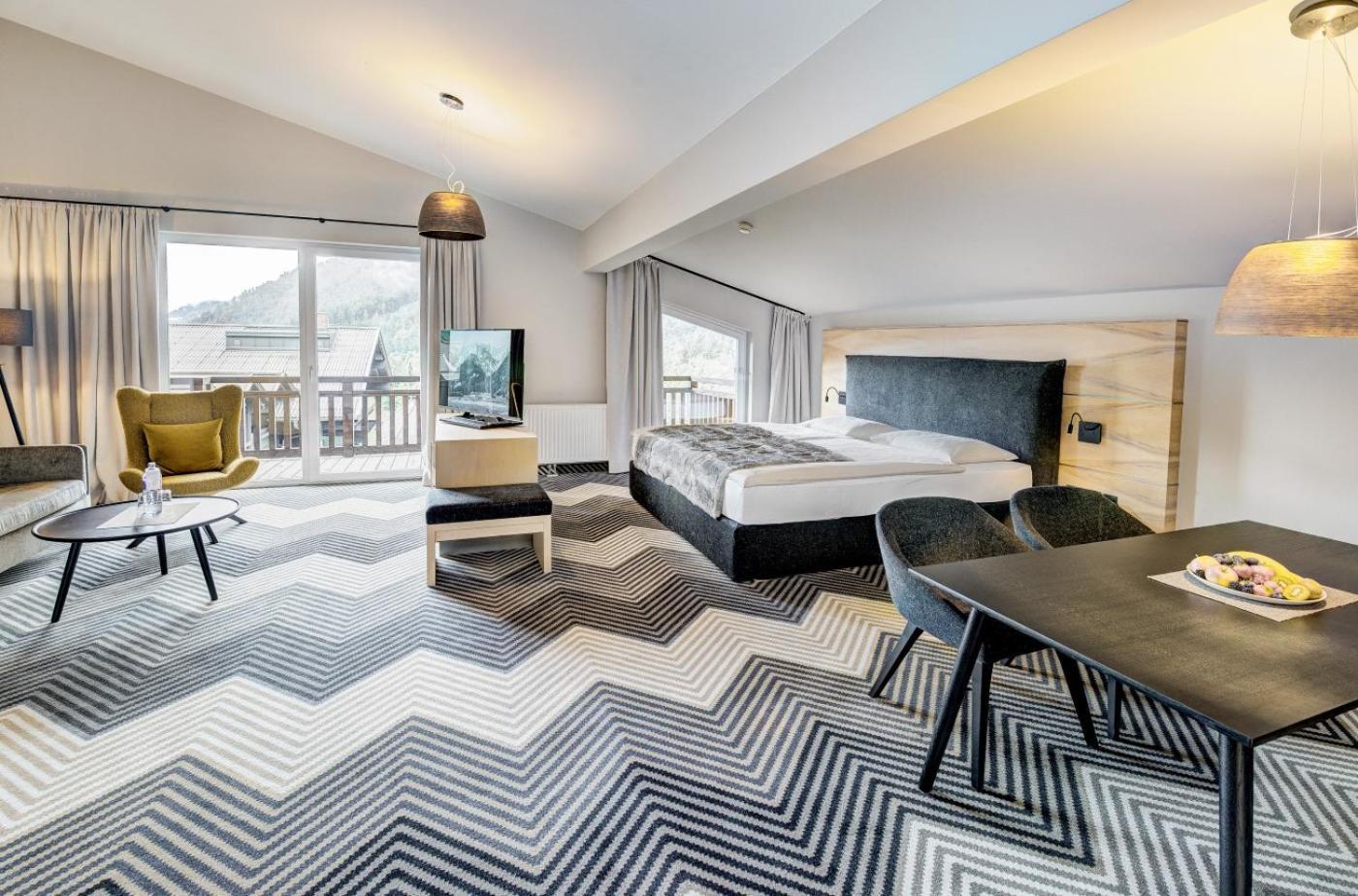 Hotel Gut Brandlhof ザールフェルデン・アム・シュタイナーネン・メアー エクステリア 写真
